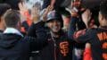 Giants jump on Rockies early, cruise to finish in 9-1 win