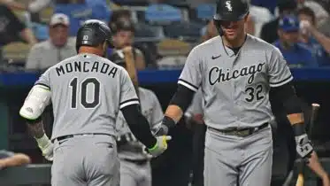 White Sox down Royals, end five-game losing streak