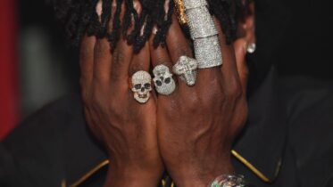 AB won't pay jeweler for finger pieces he says fuels 'super orgasms'